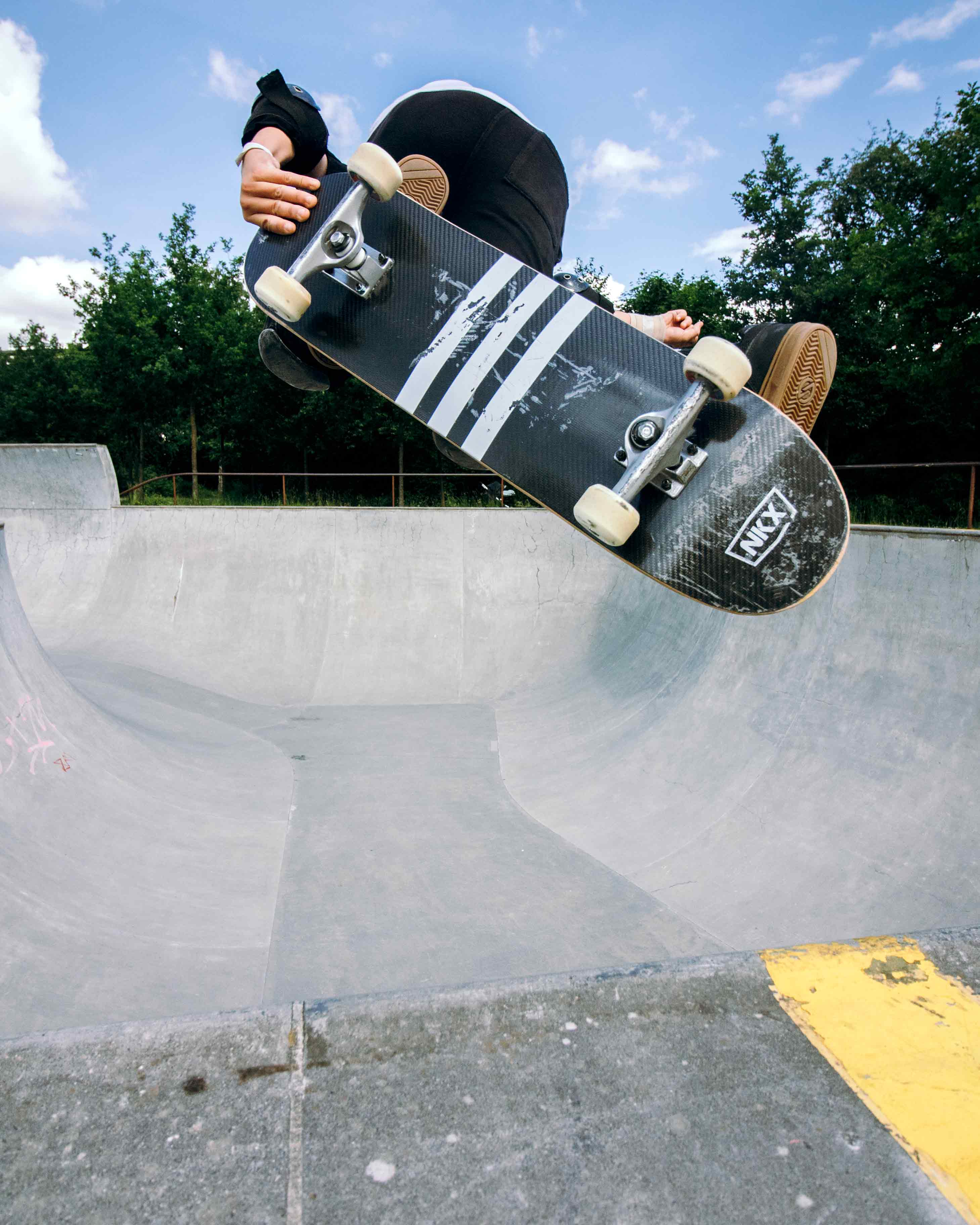 NKX Carbon Pro Skateboard