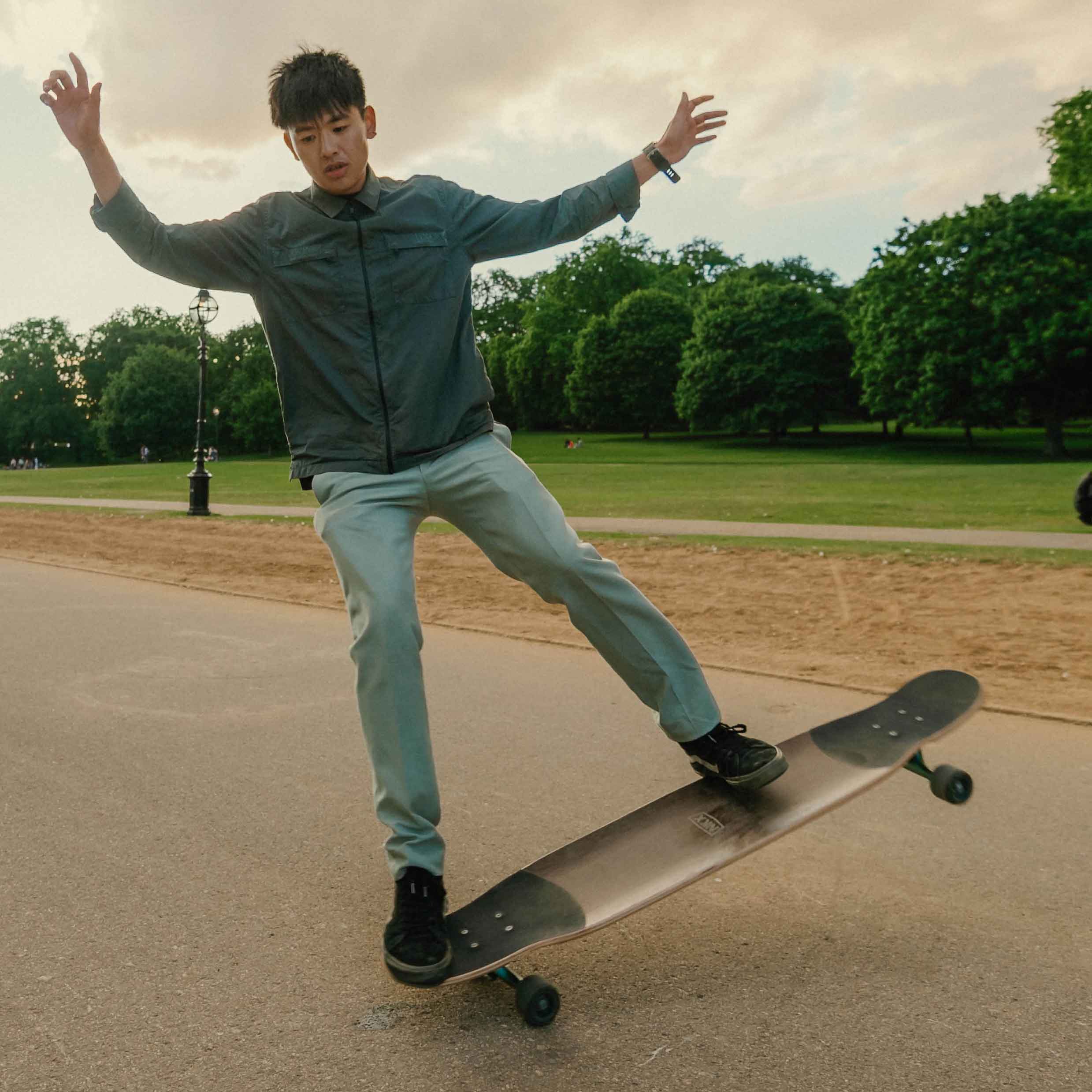 NKX Geometric Dancing Longboard