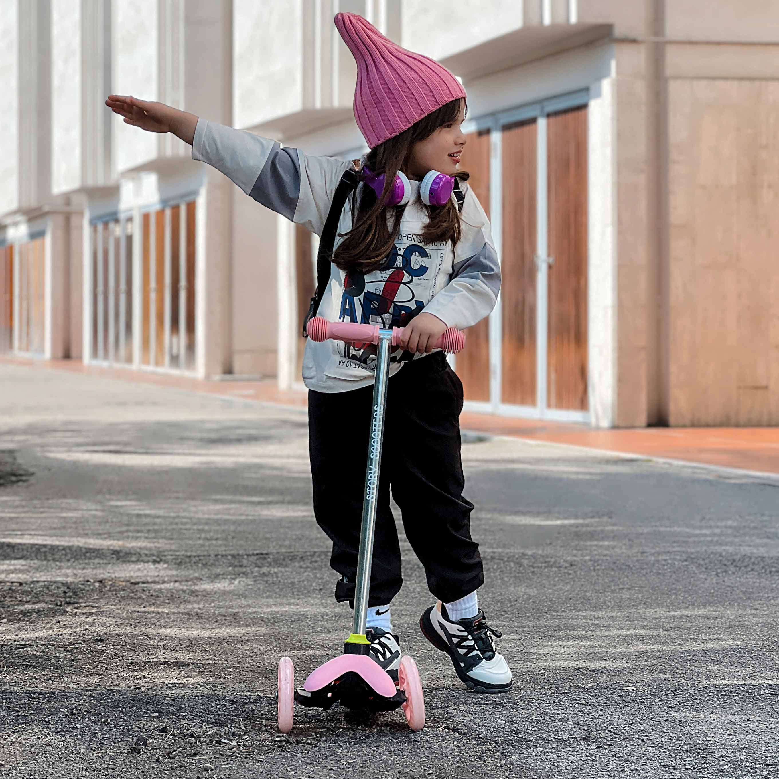 Story 3 wheel Drive Scooter