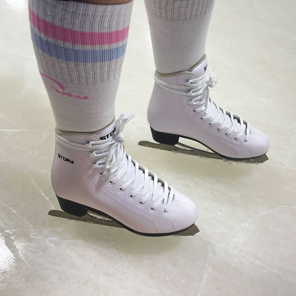 Story Dream White Figure Skates