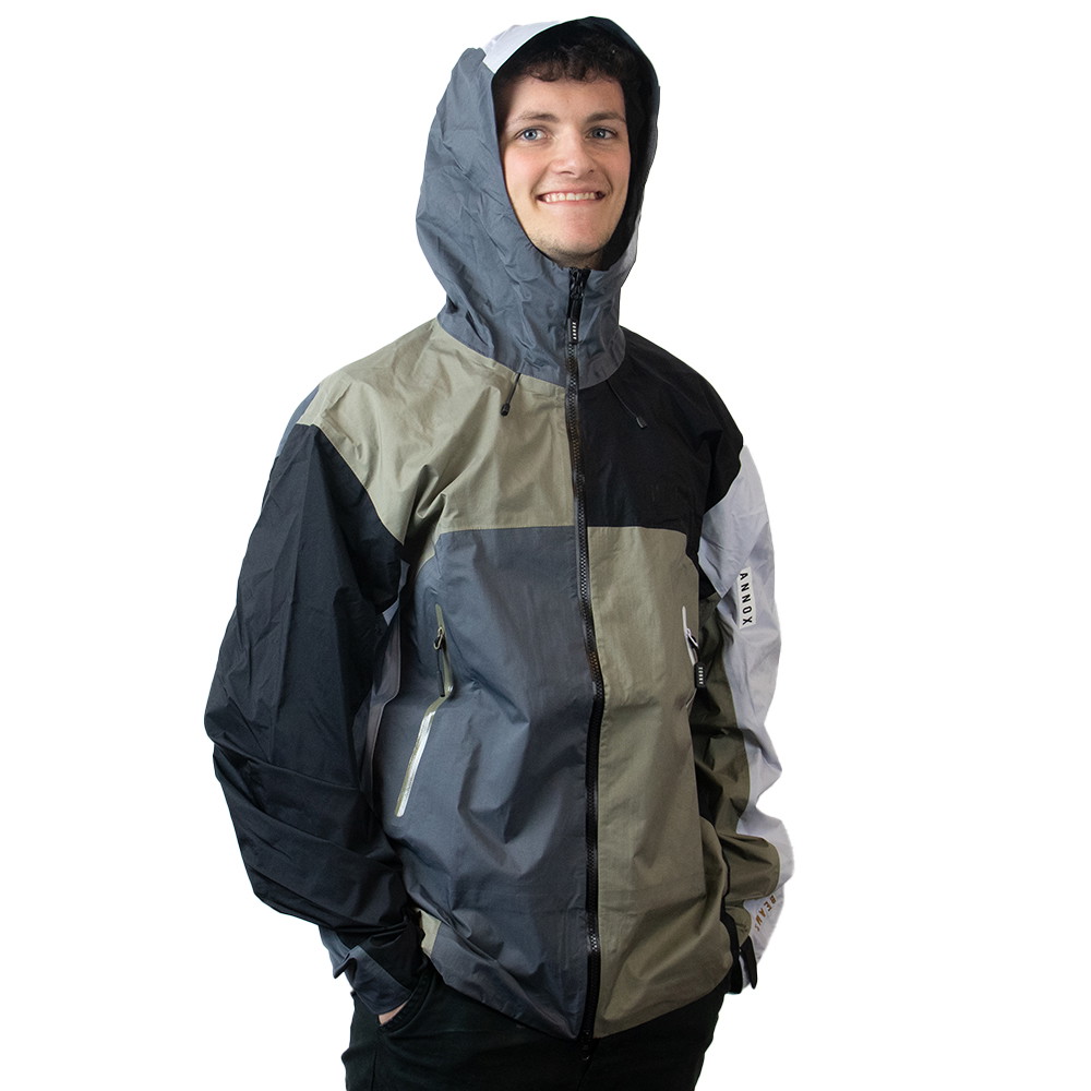 Ski Jackets - Clothes - Winter Sports