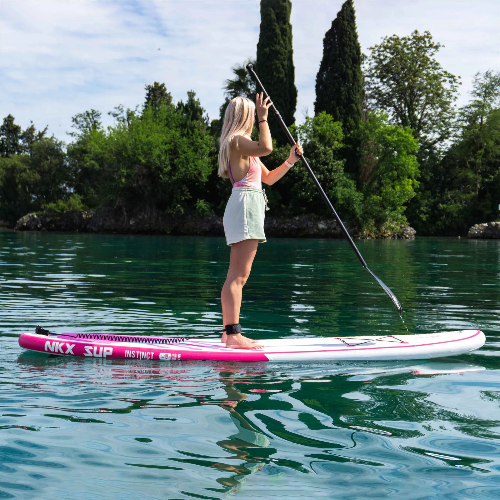 NKX Instinct Inflatable Paddleboard / SUP