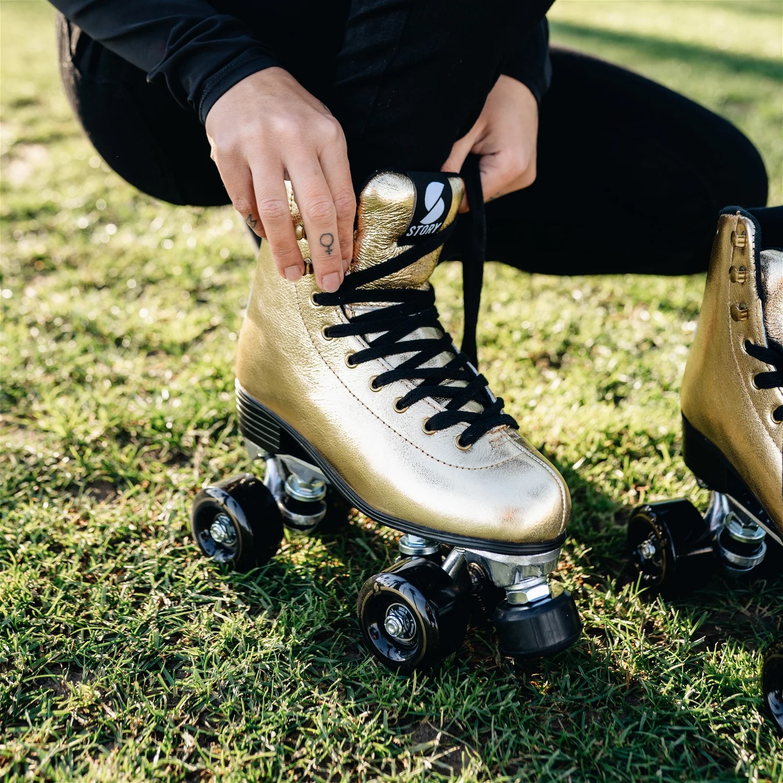 Story Disco Suede Quad Roller Skates