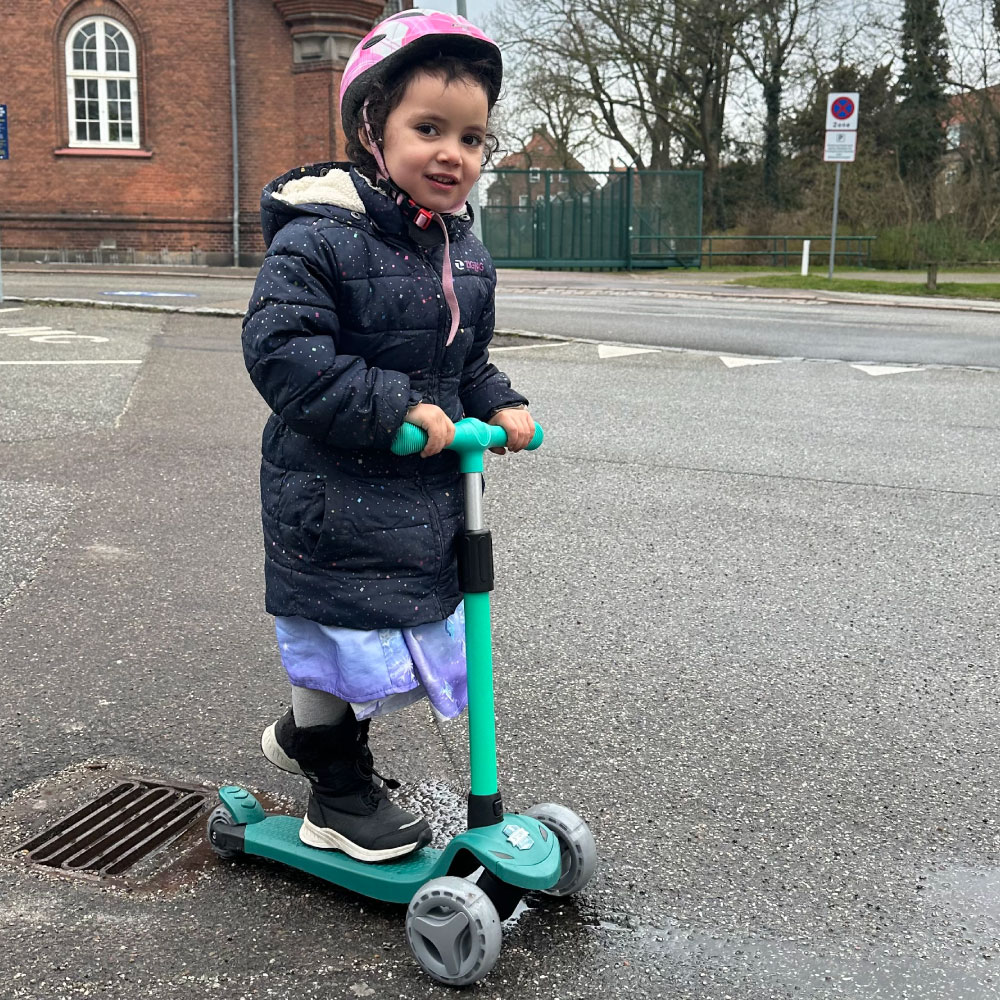 Story Mini Friends Deluxe 3IN1 Kids Scooter