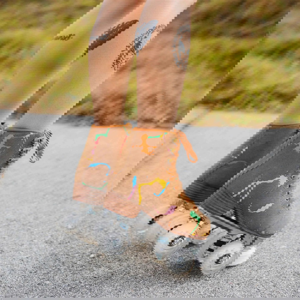 Story Retro Western Roller Skates