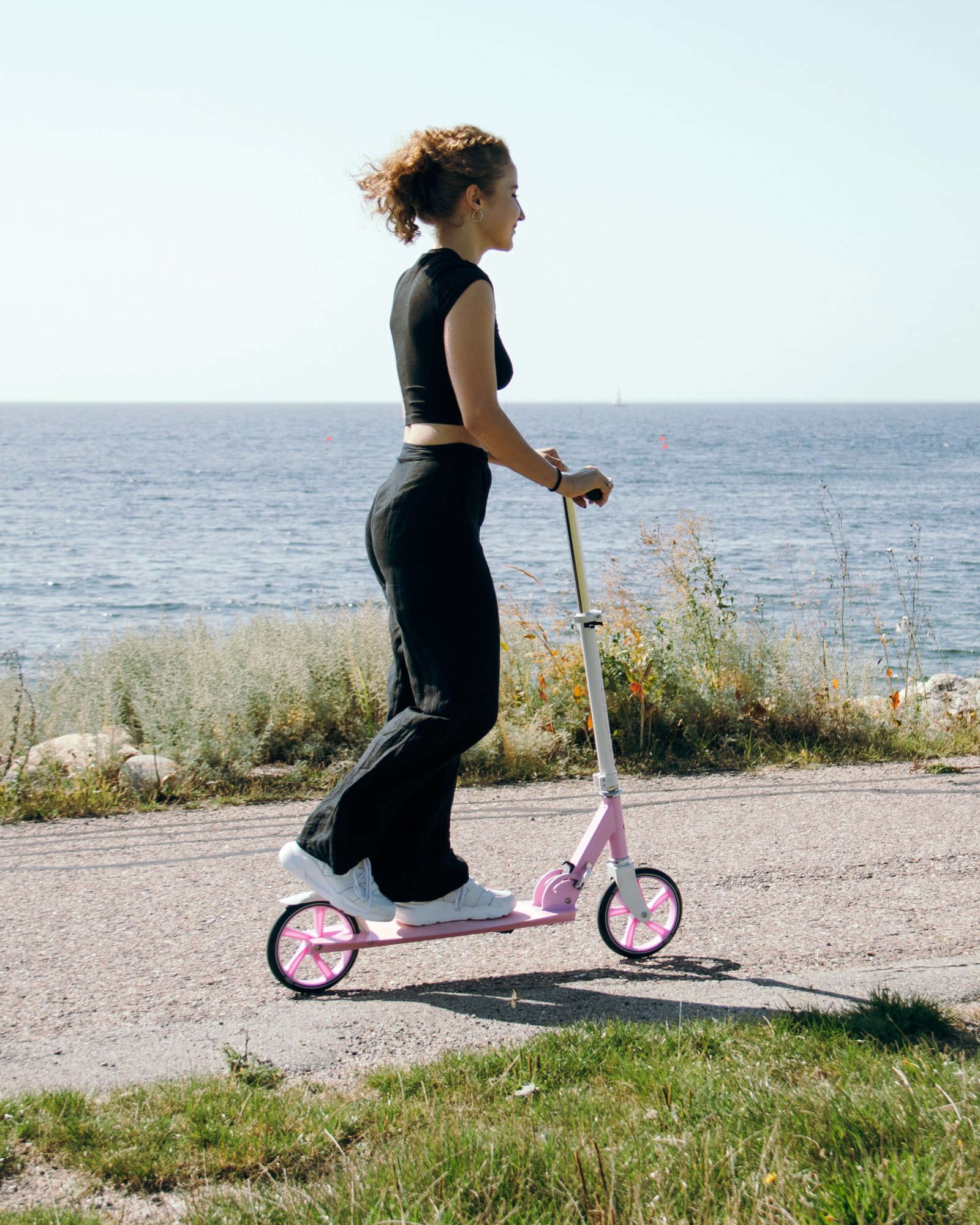 Story Swift Foldable Kick Scooter